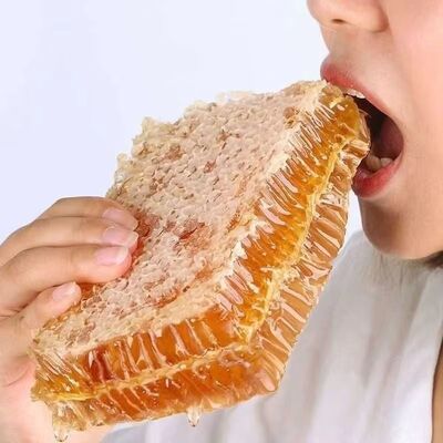 500g Pure Natural Raw Honeycomb High Quality Bee Product Food Grade Fresh Honeycomb in Boxes Packaging