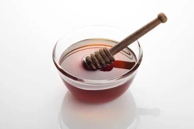 OEM Manufacturer Supply High Quality Honey 100% Pure Natural Bee Product Food Grade Fresh Black Honey
