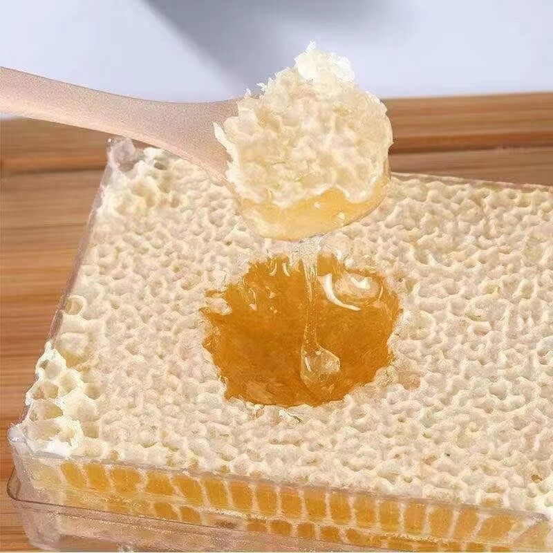 Best Price for Sale 100% Pure Natural Honeycomb High Quality Raw Honey Food Grade Comb Honey 500g in Box Packaging
